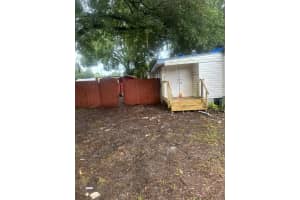 835 27TH STREET, WINTER HAVEN, FL 33881 - MLS#MFRO6394996