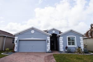 2708 Attwater Loop, WINTER HAVEN