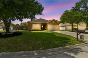 227 OAK CHASE PLACE, DAVENPORT, FL 33896 - MLS#MFRO6395053