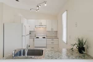 212 RIDGECREST LOOP, MINNEOLA, FL 34715 - MLS#MFRO6395090