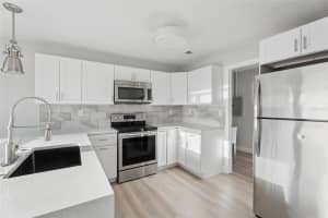 2105 9TH STREET, WINTER HAVEN, FL 33881 - MLS#MFRO6395140