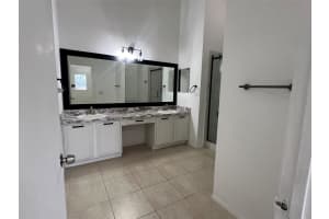 MLS# MFRO6395161, Orlando, Florida 32824