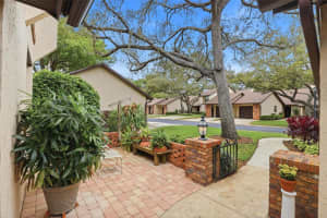 121 GOLF CLUB DRIVE, LONGWOOD, FL 32779 - MLS#MFRO6395212