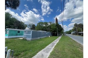 30 WAFFORD STREET, UMATILLA, FL 32784 - MLS#MFRO6395218