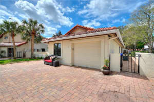 7320 FARINGTON COURT, ORLANDO, FL 32819 - MLS#MFRO6395304