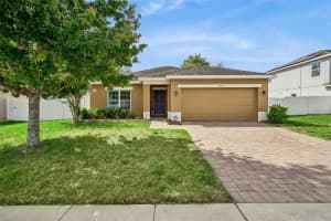 240 WHISPERING PINES WAY, DAVENPORT, FL 33837 - MLS#MFRO6395457