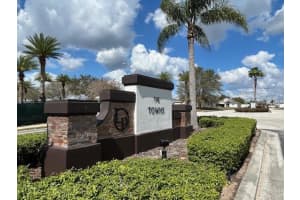 252 BEXLEY DRIVE, DAVENPORT, FL 33897 - MLS#MFRO6395666