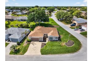 5036 SAWGRASS LAKE CIRCLE, LEESBURG, FL 34748 - MLS#MFRO6395800