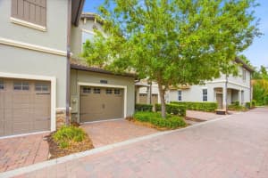 1365 SHINNECOCK HILLS DRIVE, DAVENPORT, FL 33896 - MLS#MFRO6395807