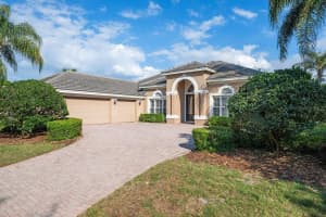 2523 SAINT IGNATIUS COURT, ORLANDO, FL 32835 - MLS#MFRO6395846