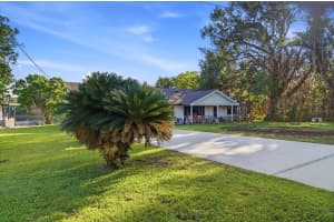236 W LAKE INA DRIVE, WINTER HAVEN, FL 33884 - MLS#MFRO6395853
