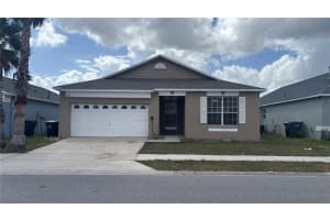 325 Piano Ln, DAVENPORT