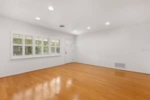 1711 CHESTNUT AVENUE, WINTER PARK, FL 32789 - MLS#MFRO6396000