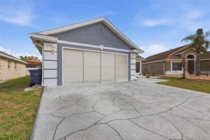 1014 CHALLENGER AVENUE, DAVENPORT, FL 33897 - MLS#MFRO6396012