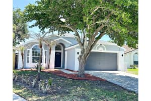 154 WOODBURY PINES CIRCLE, ORLANDO, FL 32828 - MLS#MFRO6396025