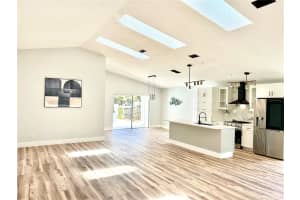 154 WOODBURY PINES CIRCLE, ORLANDO, FL 32828 - MLS#MFRO6396025