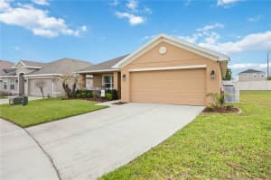 613 MEADOW POINTE DRIVE, HAINES CITY, FL 33844 - MLS#MFRO6396103