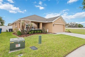 613 MEADOW POINTE DRIVE, HAINES CITY, FL 33844 - MLS#MFRO6396103