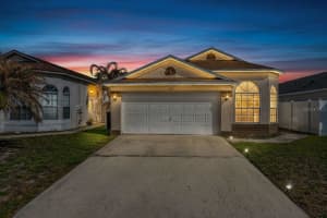 385 BRIAR BAY CIRCLE, ORLANDO, FL 32825 - MLS#MFRO6396239