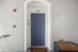 8101 COCONUT PALM WAY, KISSIMMEE, FL 34747 - MLS#MFRO6396286