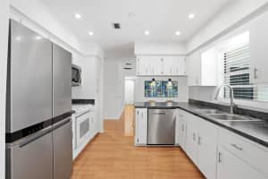 8040 TOWNE COURT, ORLANDO, FL 32818 - MLS#MFRO6396327