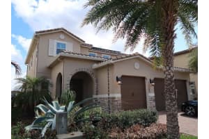 13183 Woodford St, ORLANDO