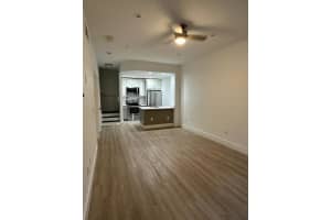 4004 Santa Maria Dr #104 Kissimmee, FL 34741 - Off Market
