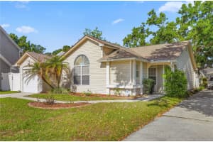126 SPANISH MOSS COURT, ORLANDO, FL 32828 - MLS#MFRO6396521