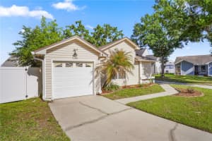 126 SPANISH MOSS COURT, ORLANDO, FL 32828 - MLS#MFRO6396521
