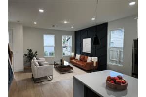 1317 HARDING STREET, ORLANDO, FL 32806 - MLS#MFRO6396523