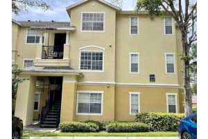 2652 ROBERT TRENT JONES DRIVE, ORLANDO, FL 32835 - MLS#MFRO6396566