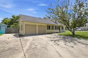 2513 16TH AVENUE, BRADENTON, FL 34205 - MLS#MFRO6396573