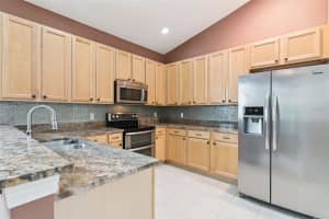 2221 CYPRESS TRACE CIRCLE, ORLANDO, FL 32825 - MLS#MFRO6396607