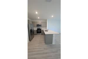 2947 CANARY AVENUE, DAVENPORT, FL 33837 - MLS#MFRO6396642