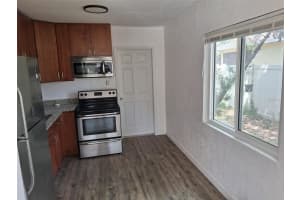 2855 40TH AVENUE, ST PETERSBURG, FL 33714 - MLS#MFRO6396653