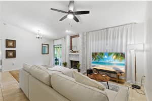 328 BAYSIDE AVENUE, WINTER GARDEN, FL 34787 - MLS#MFRO6396654