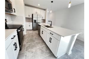 2010 PUNCH BOWL AVENUE, DAVENPORT, FL 33837 - MLS#MFRO6396727