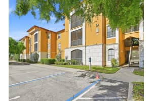 6169 METROWEST BOULEVARD, ORLANDO, FL 32835 - MLS#MFRO6396780