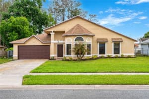 806 VERMONT WOODS LANE, ORLANDO, FL 32824 - MLS#MFRO6396795