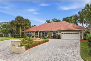 9211 HIDDEN BAY LANE, ORLANDO, FL 32819 - MLS#MFRO6396887