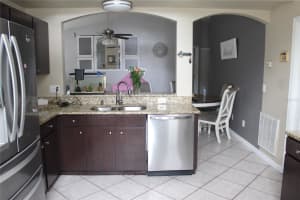 10115 VISTA COVE LANE, ORLANDO, FL 32825 - MLS#MFRO6396932