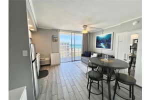 1233 ATLANTIC AVENUE, DAYTONA BEACH, FL 32118 - MLS#MFRO6396950