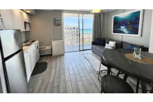 1233 ATLANTIC AVENUE, DAYTONA BEACH, FL 32118 - MLS#MFRO6396950