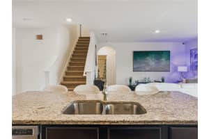 2933 IVY LAKE CT, LAKELAND, FL 33811 - MLS#MFRO6396968