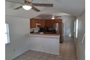 5000 20TH STREET, ST PETERSBURG, FL 33714 - MLS#MFRO6396996