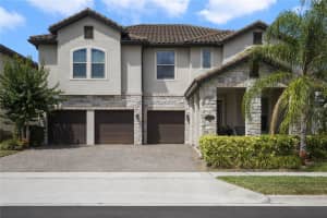 8414 Vivaro Isle Way, WINDERMERE
