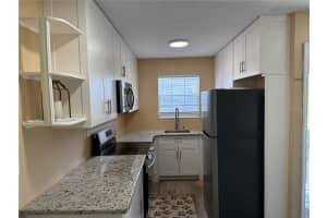 313 DIRKSEN DRIVE, DEBARY, FL 32713 - MLS#MFRO6397137