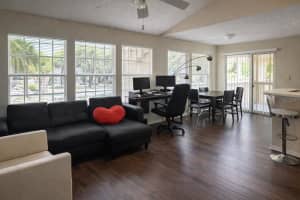 1049 HIAWASSEE ROAD, ORLANDO, FL 32835 - MLS#MFRO6397166