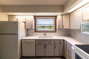 1020 AVIS, DELTONA, FL 32738 - MLS#MFRO6397265