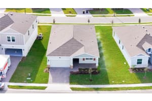 4032 Redbridge Loop, DAVENPORT